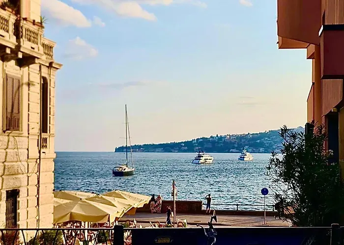Bed and Breakfast Napoli Storia E Mare